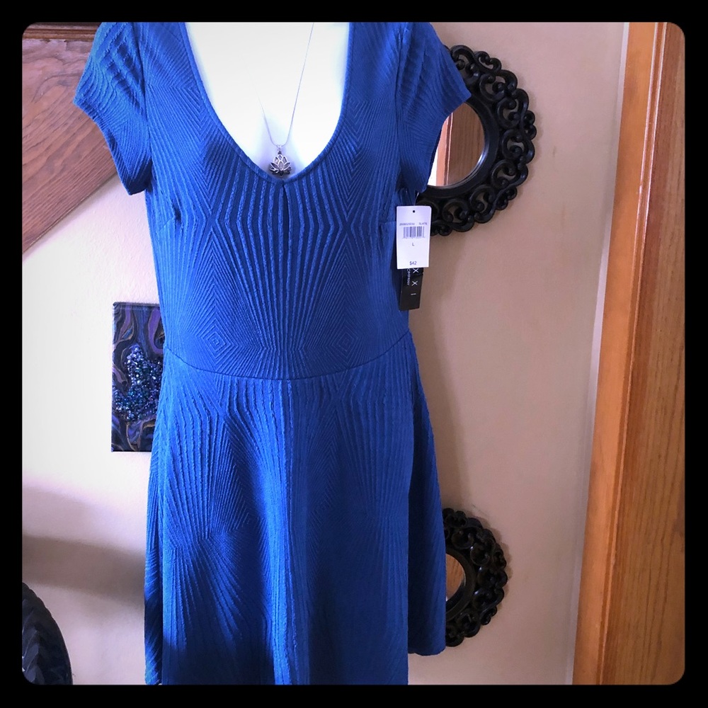 Dress L